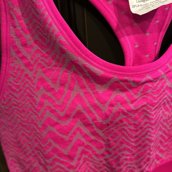 Athletic Essentials Top - Picture 2 of 6